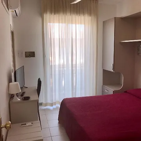 Hotel Rivamare Only Room Breakfast Cervia Exterior photo